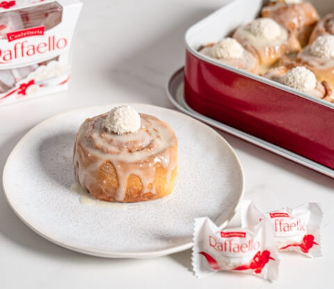 Kokos-Mandel-Schnecken mit Raffaello