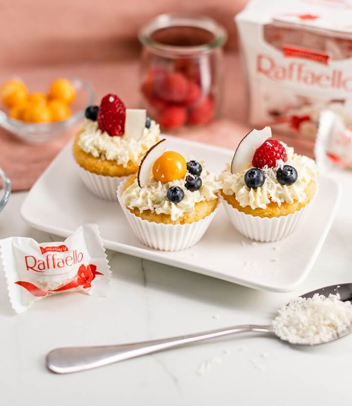 Kokos-Cupcake mit Raffaello