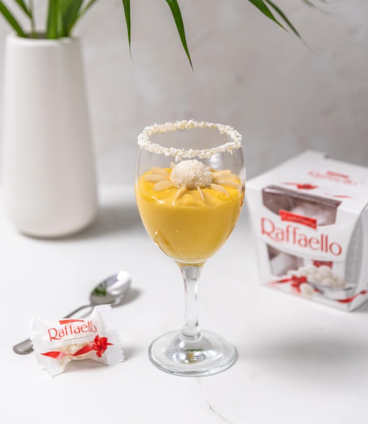 Mango-Kokos-Creme mit Raffaello